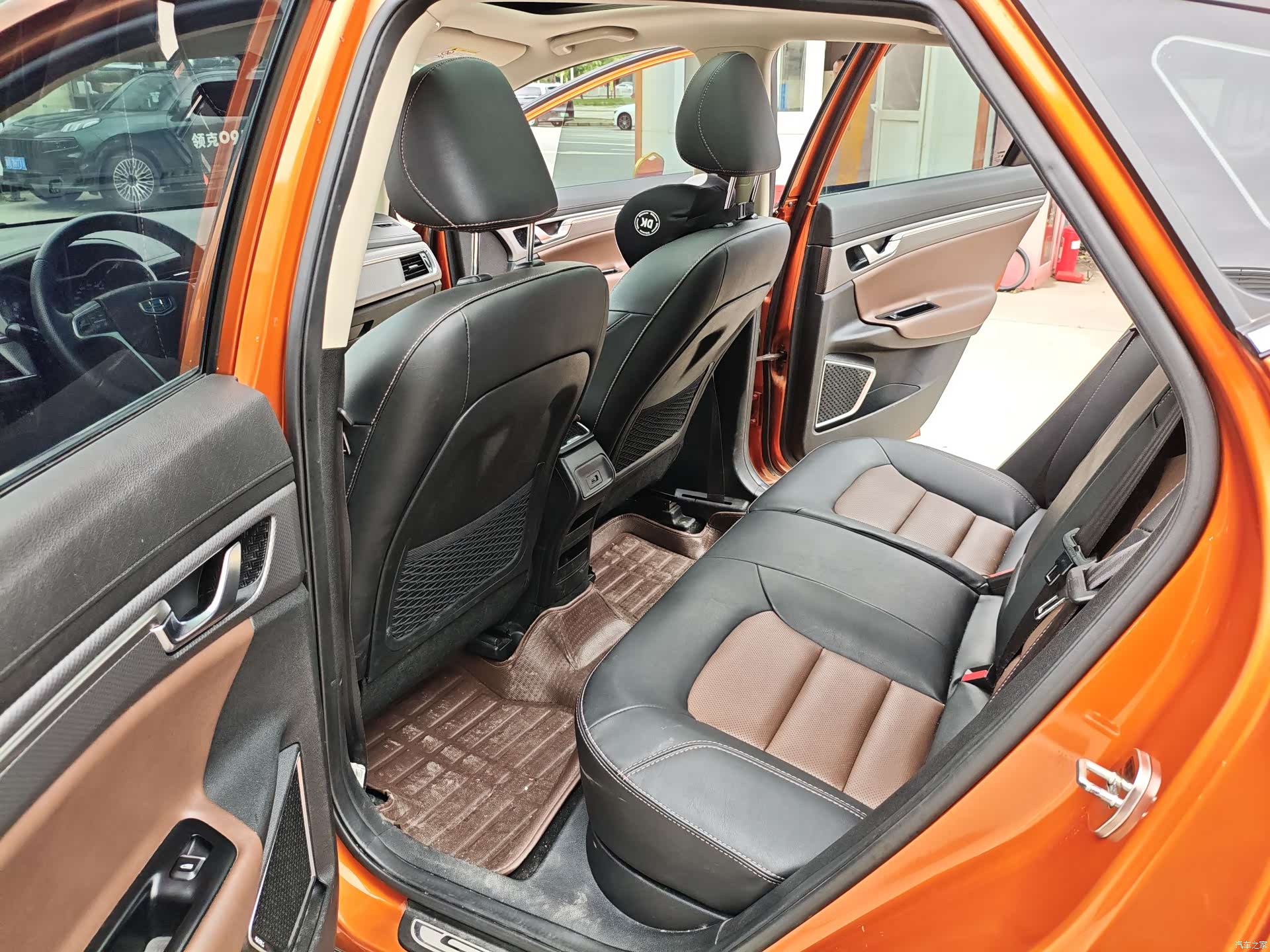Geely Emgrand, 2016 11