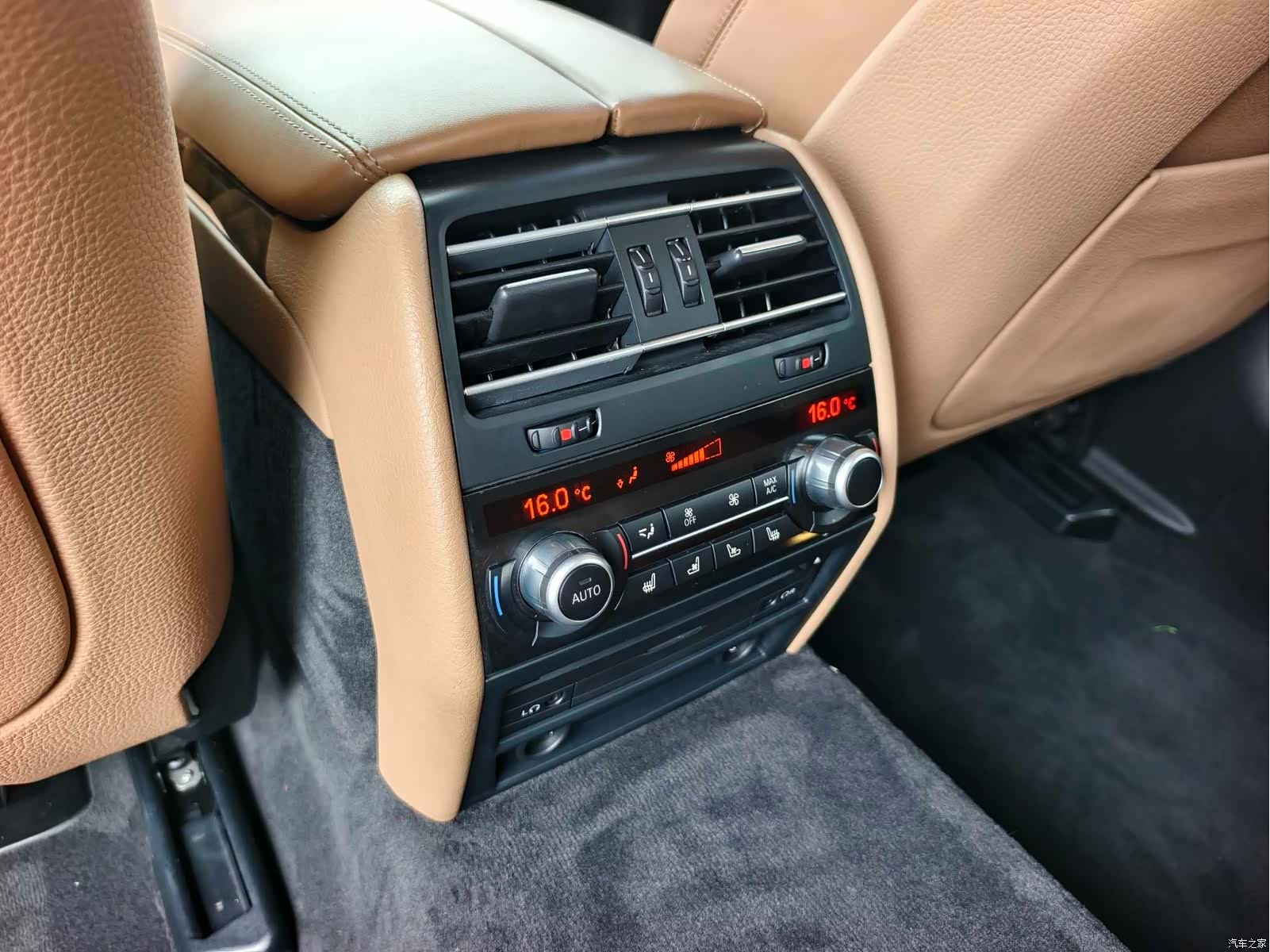 BMW 7 Series, 2013 37