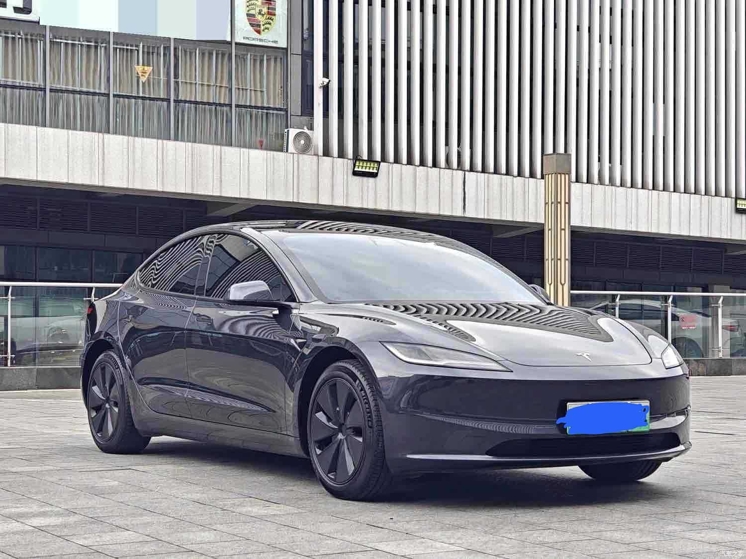 Tesla Model 3, 2024 3