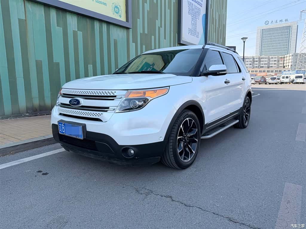 Ford Explorer, 2015 1