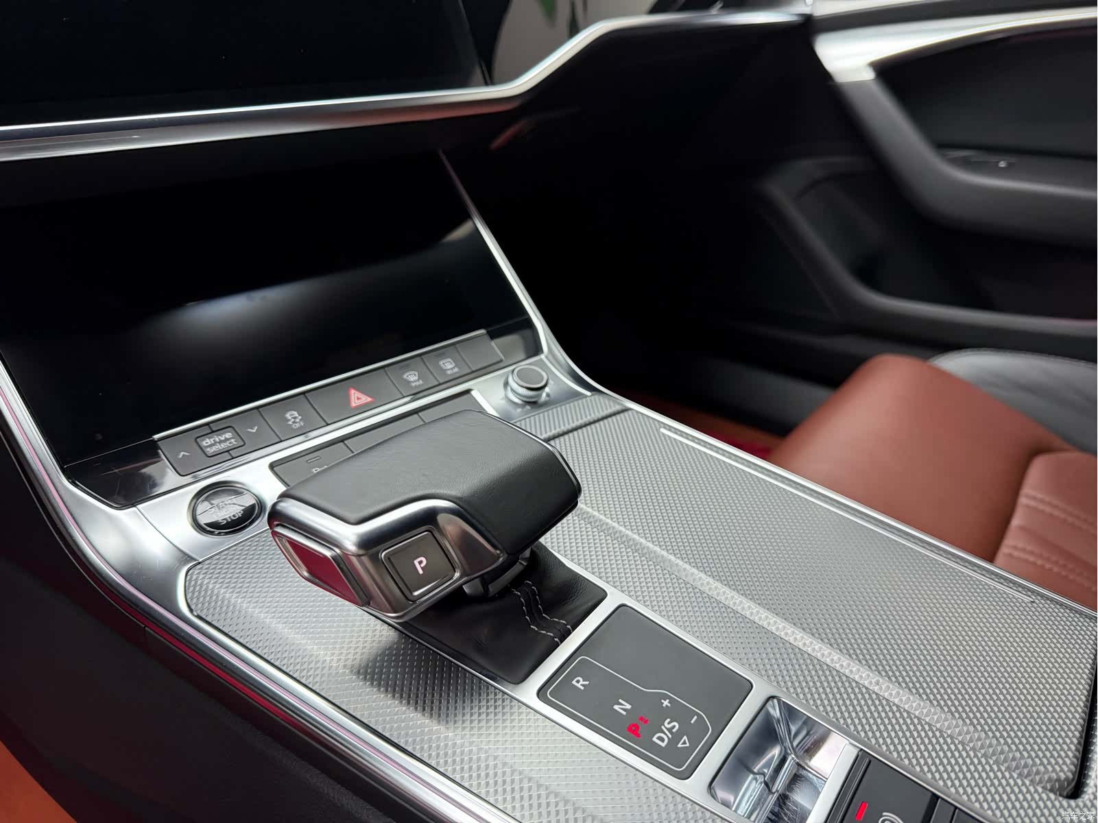 Audi A6L, 2021 12