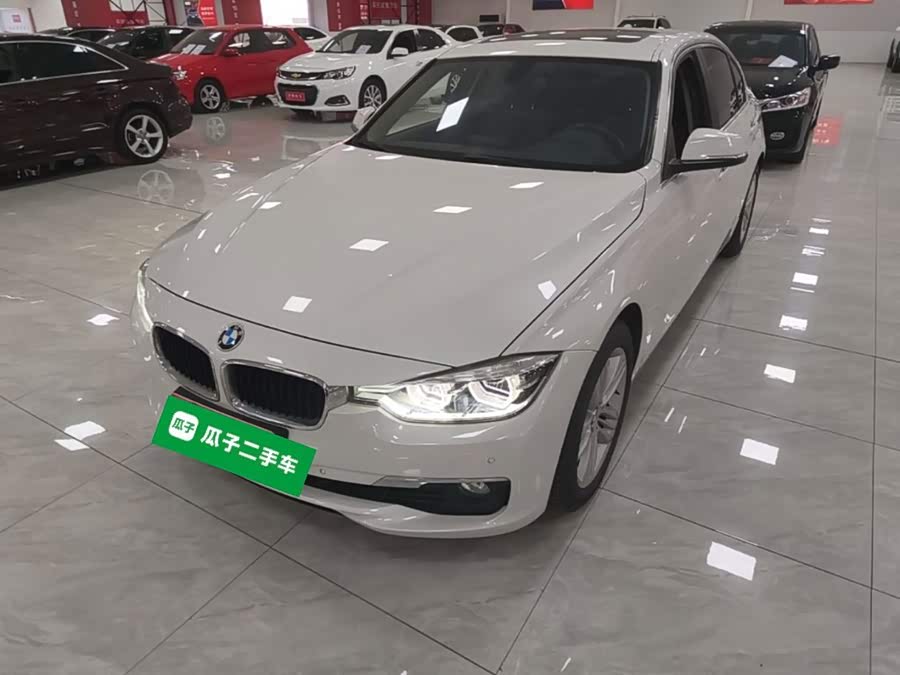 BMW 3 Series 2017, фото 2