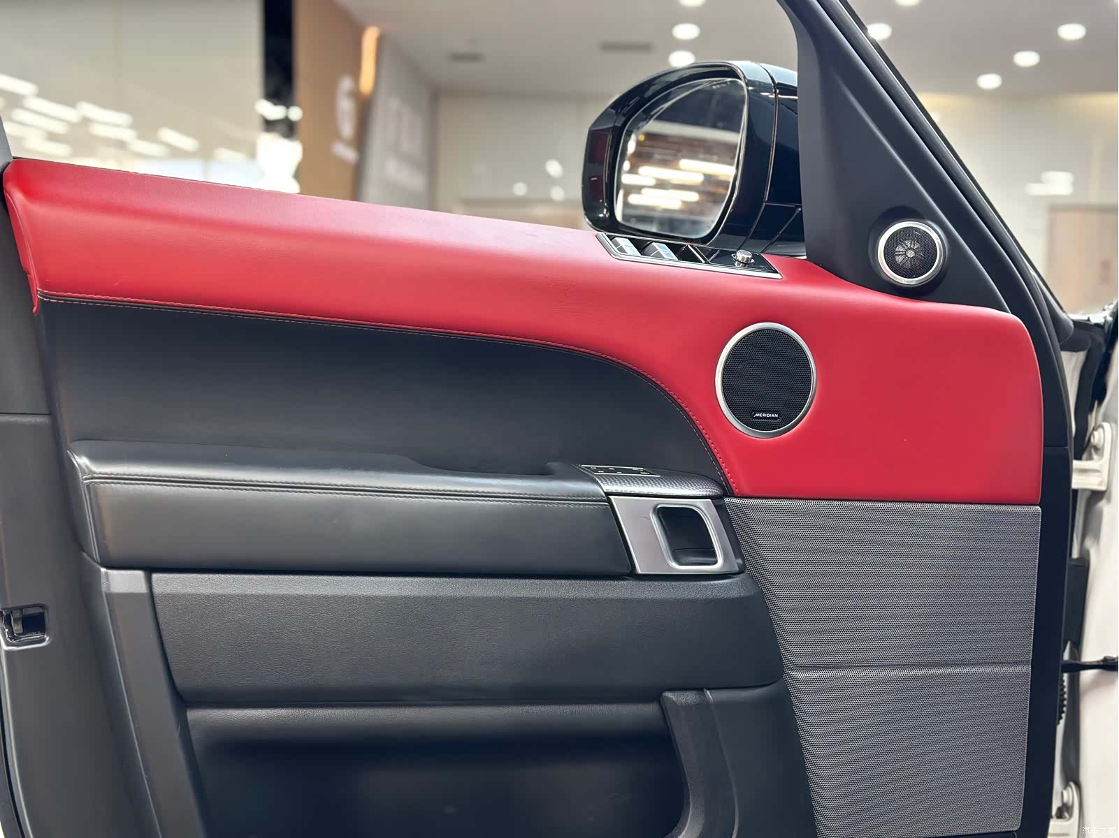 Land Rover Range Rover, 2020 все фото