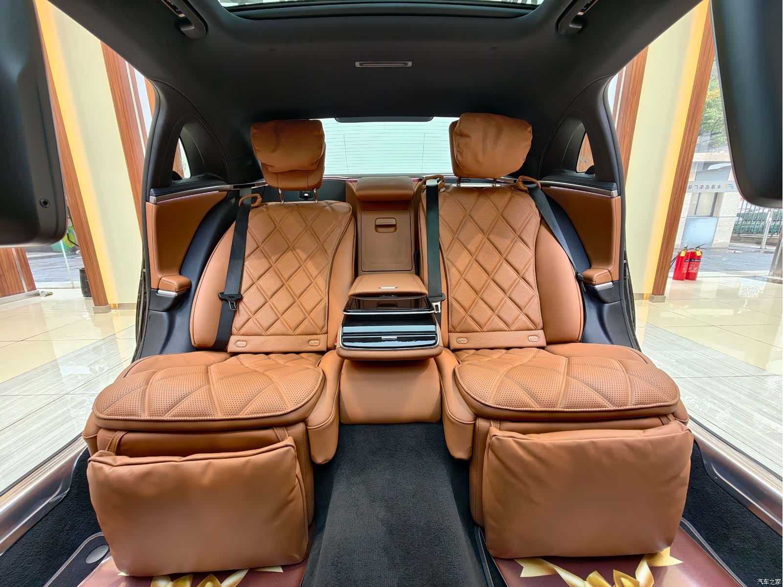 Maybach S-Class, 2023 13
