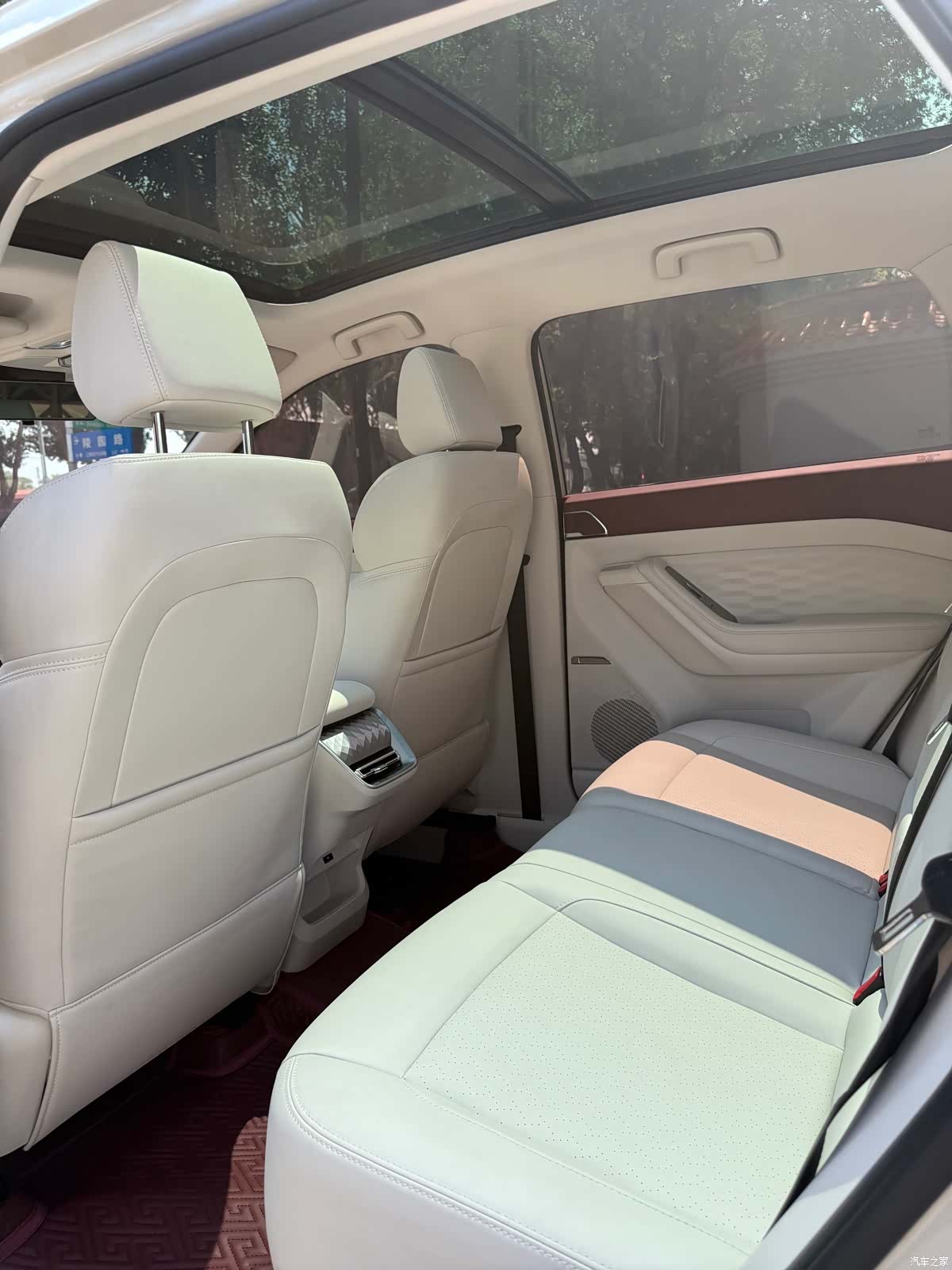 Wuling DHT, 2023 11