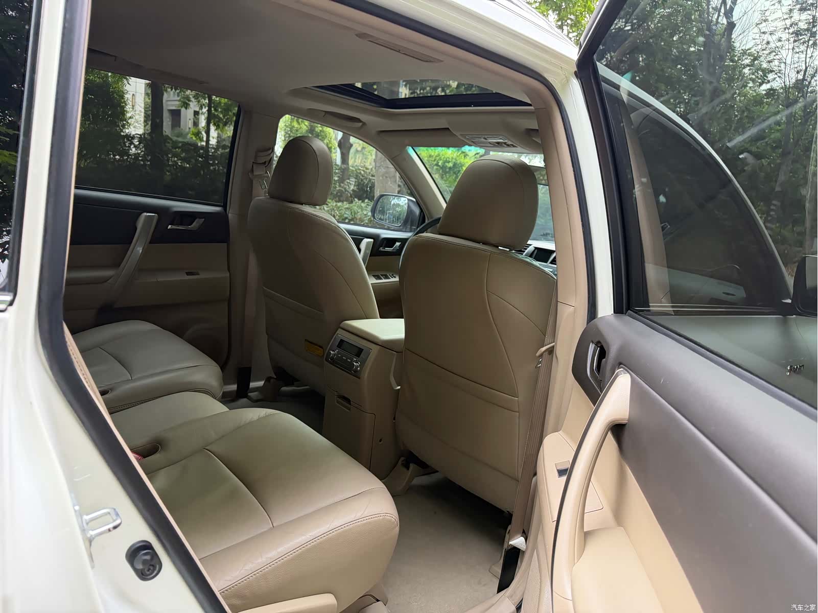 Toyota Highlander, 2014 11