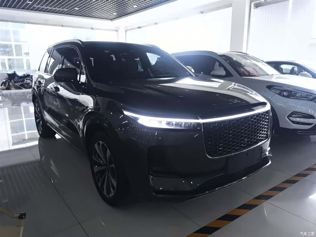 Li Auto ONE, 2021 4