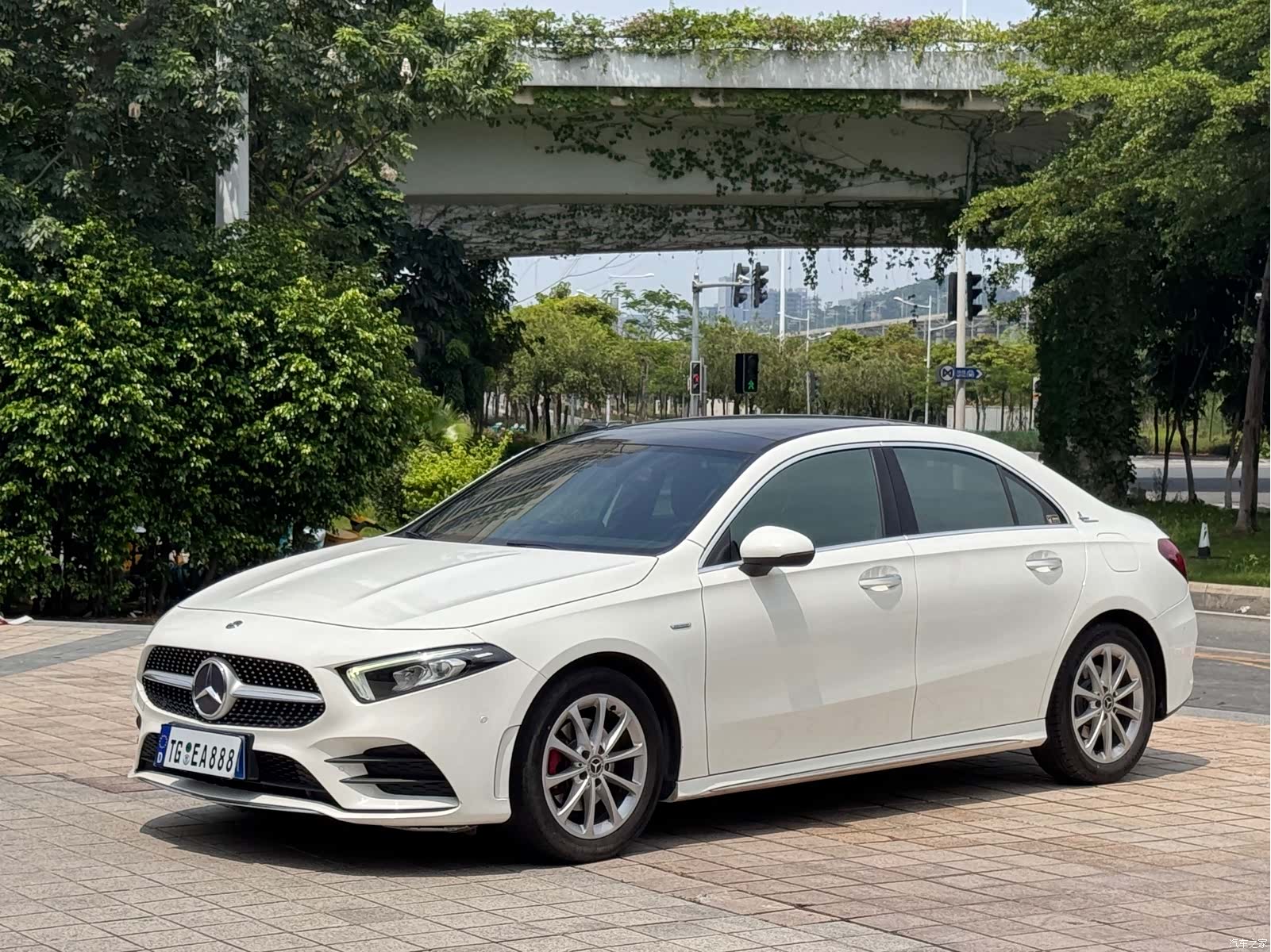 Mercedes-Benz A-Class, 2019 1