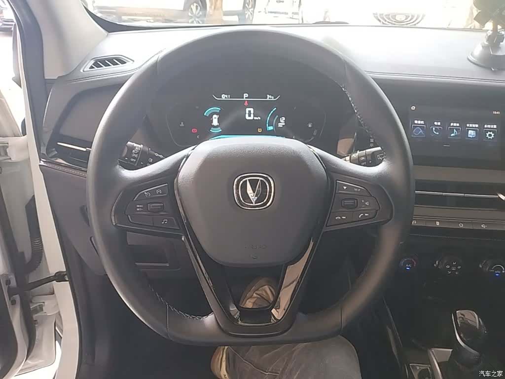 Changan CS15, 2021 11