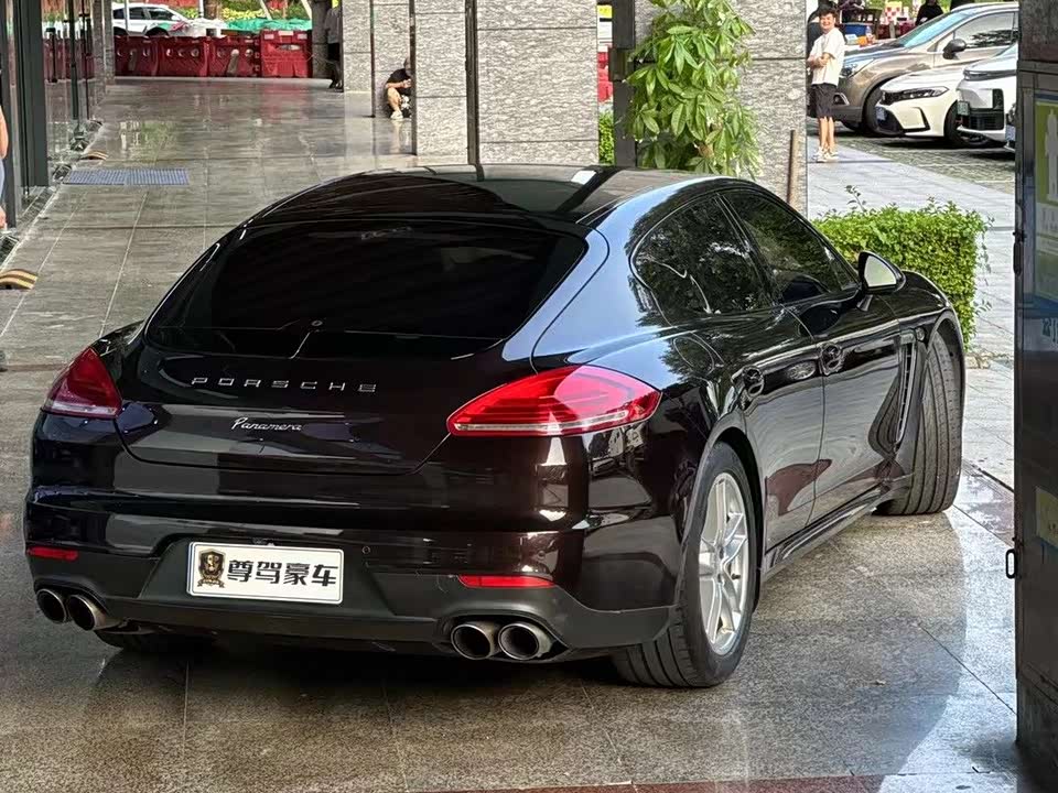 Porsche Panamera