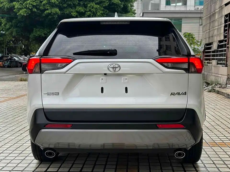 Toyota RAV4 Rongfang