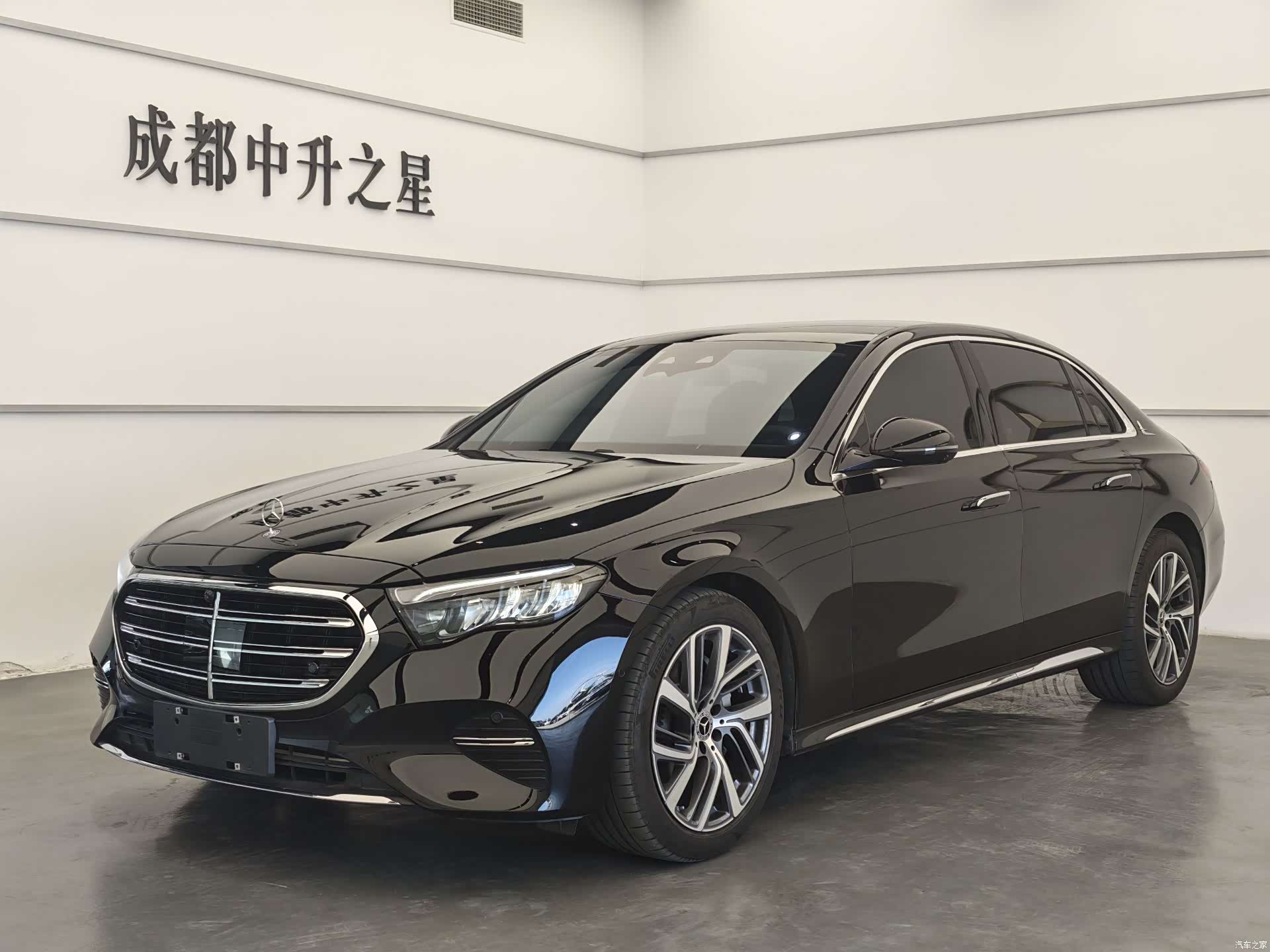 Mercedes-Benz E-Class, 2024 1