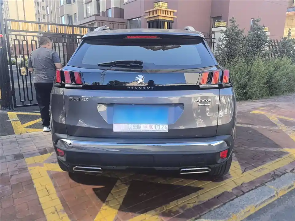 Peugeot 4008