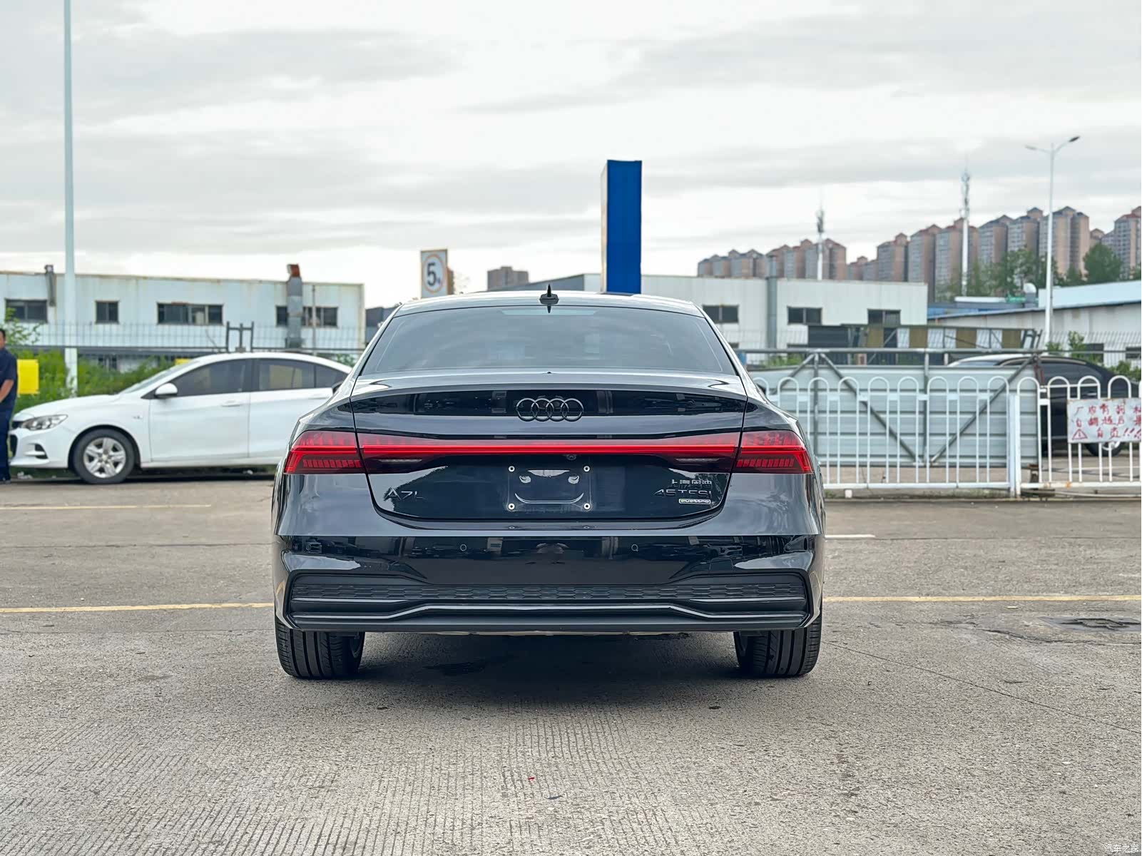 Audi A7L, 2024 12