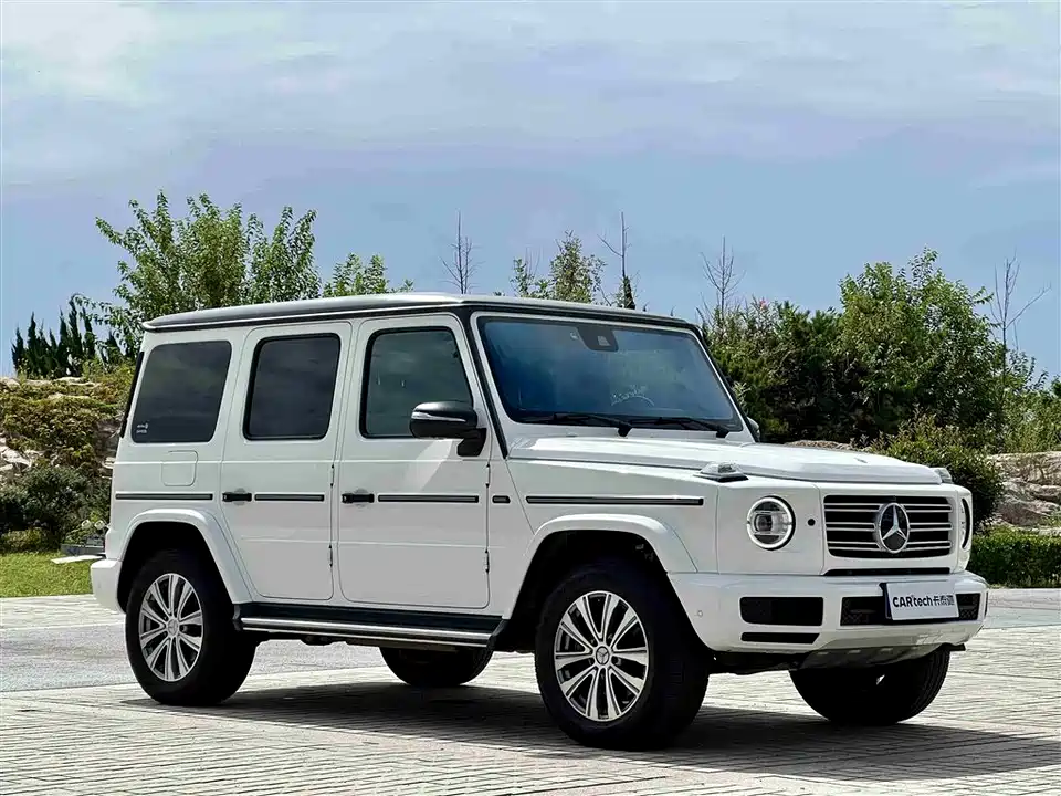 Mercedes-Benz G-class