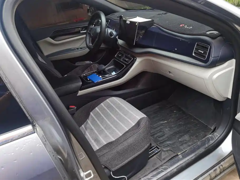 BYD Qin Yuan