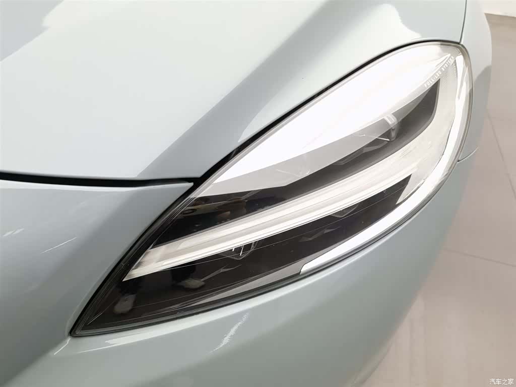 Volvo V40, 2018 7