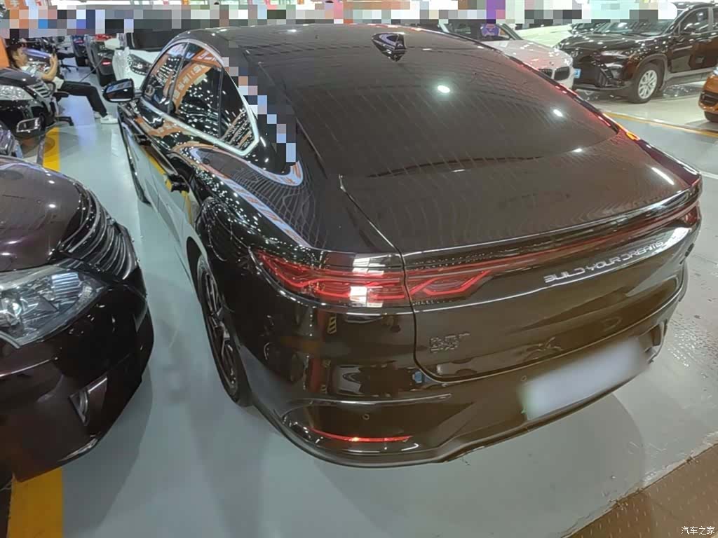 BYD Han, 2025 все фото