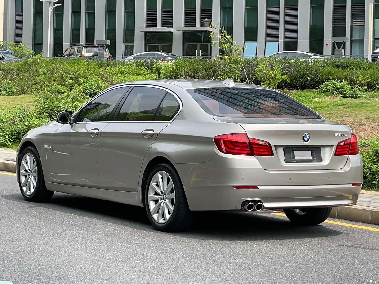 BMW 5 Series, 2013 4
