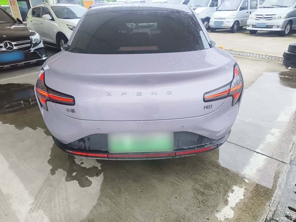 Xpeng Mona M03, 2025 6