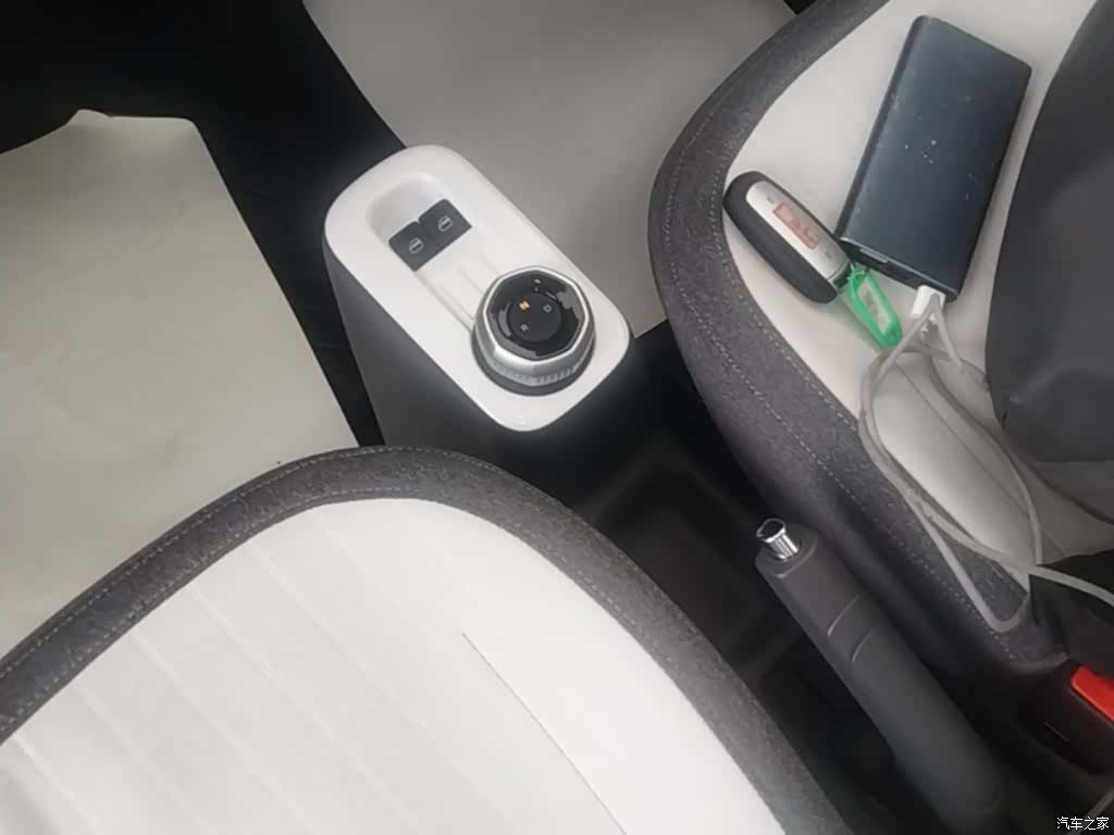 Geely Panda, 2025 14