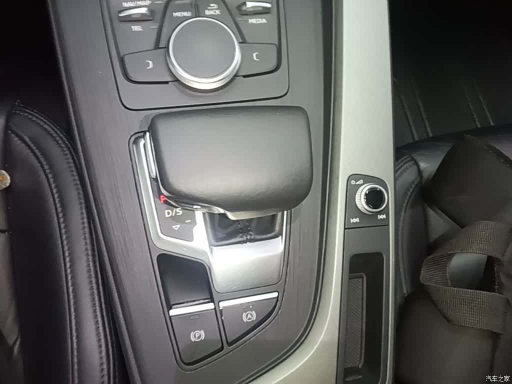 Audi A4L, 2020 14