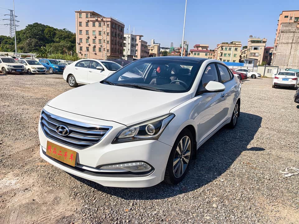 Hyundai Name picture