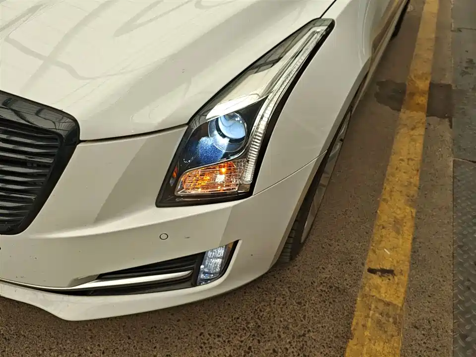 Cadillac ATS-L