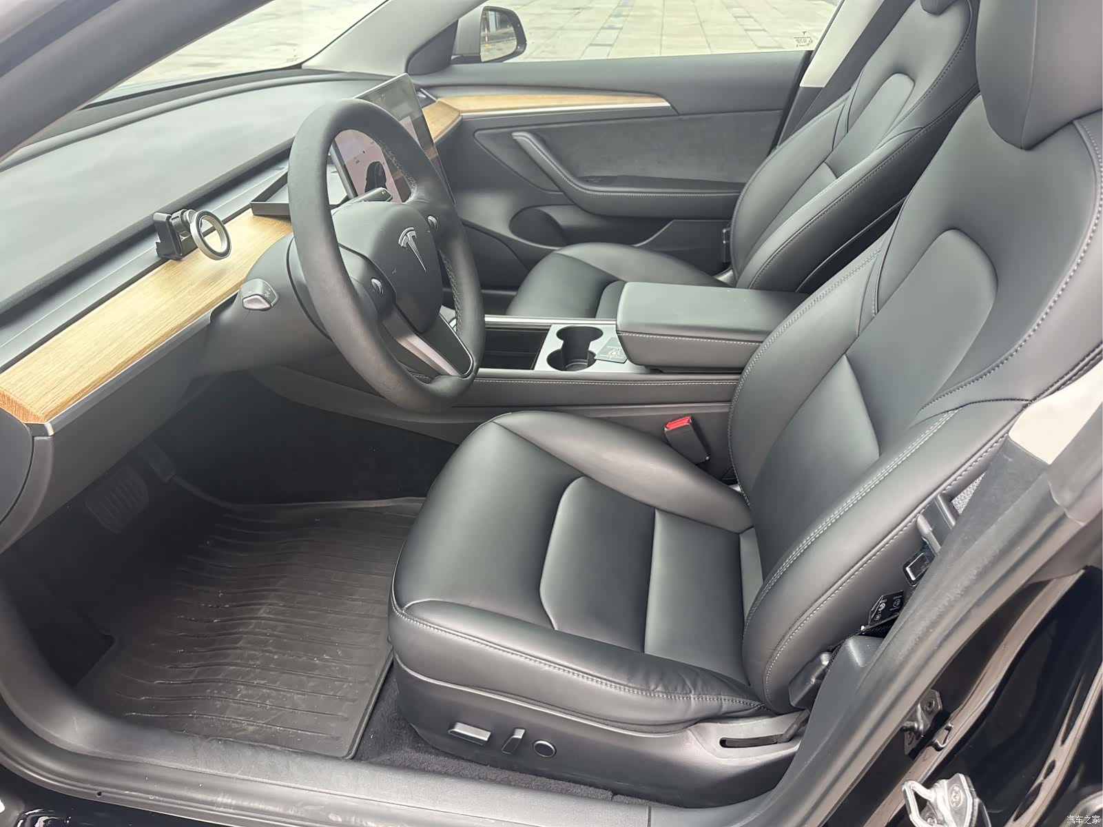 Tesla Model 3, 2021 9