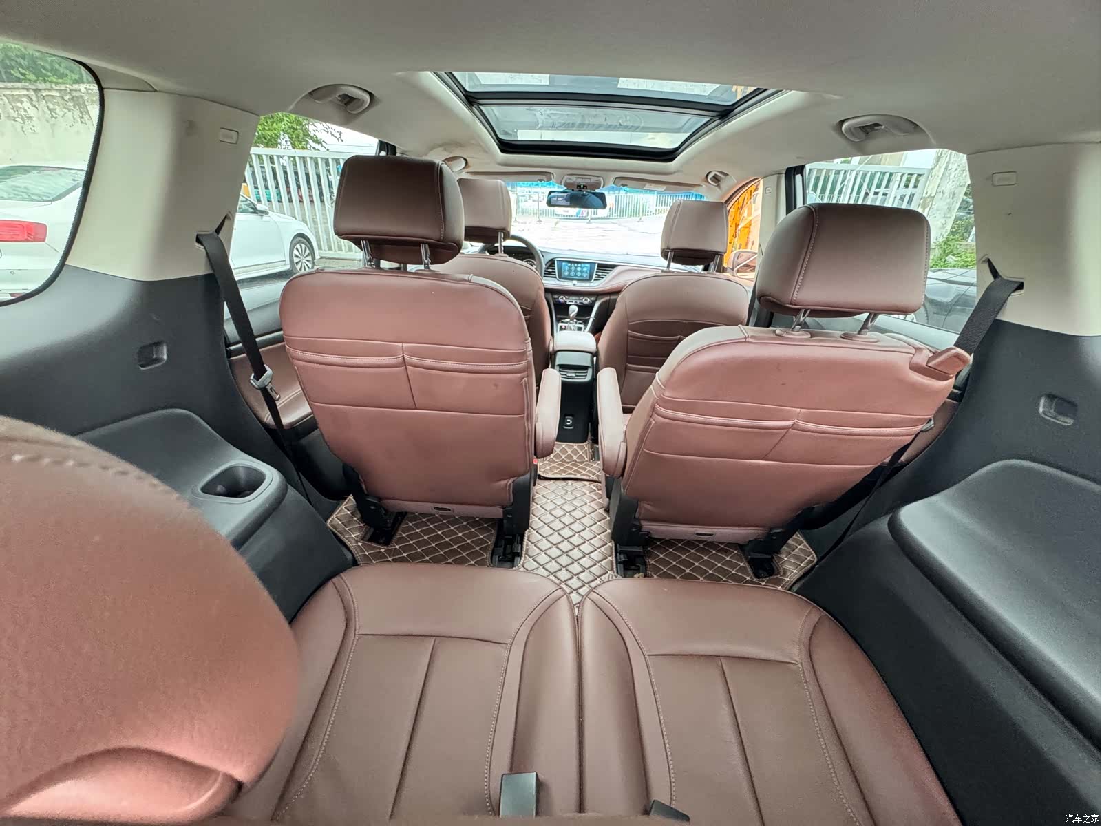Buick GL6, 2018 15