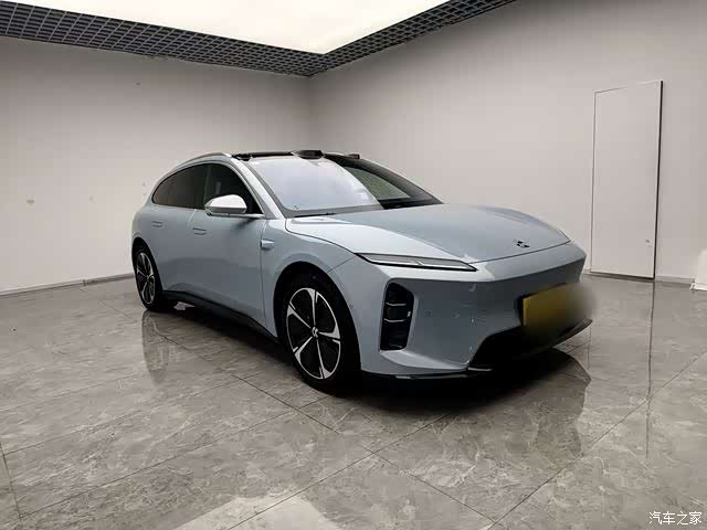 NIO ET5, 2025 3