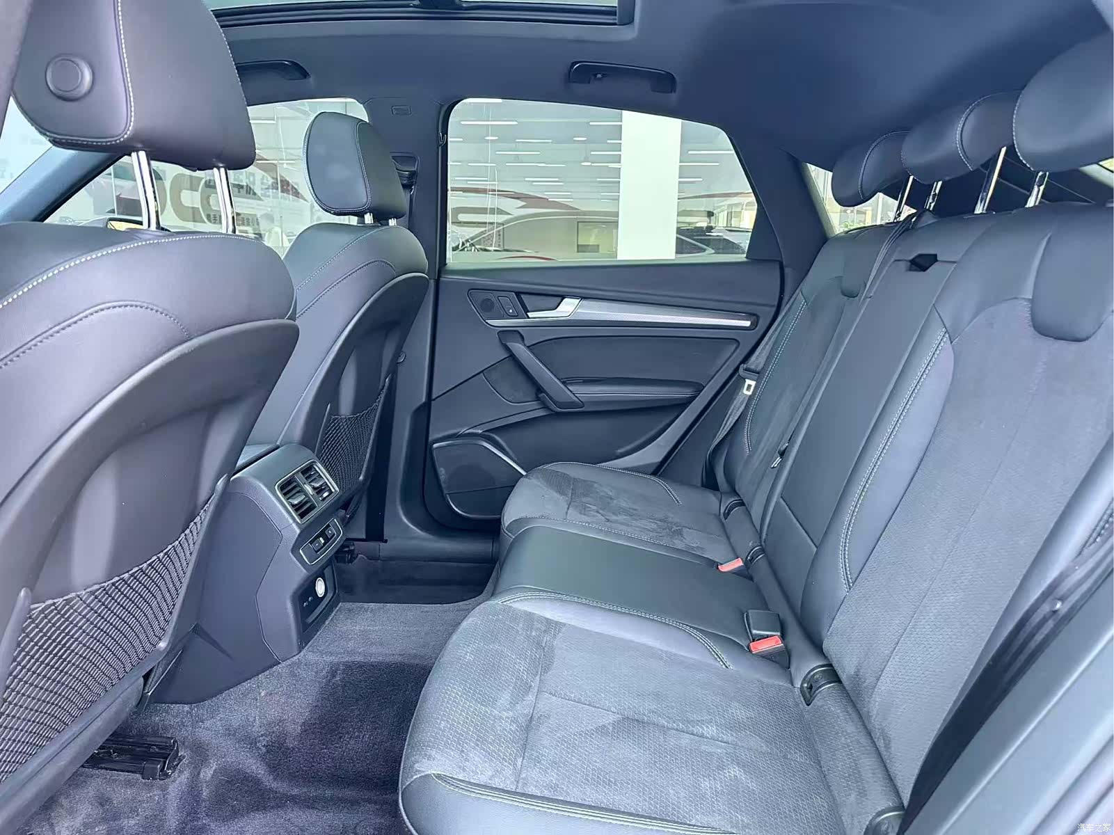 Audi Q5L, 2022 11