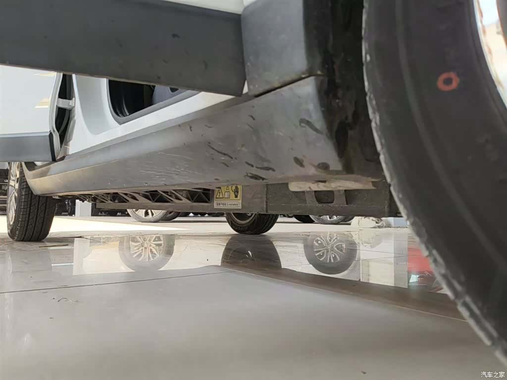 Leapmotor T03, 2021 21