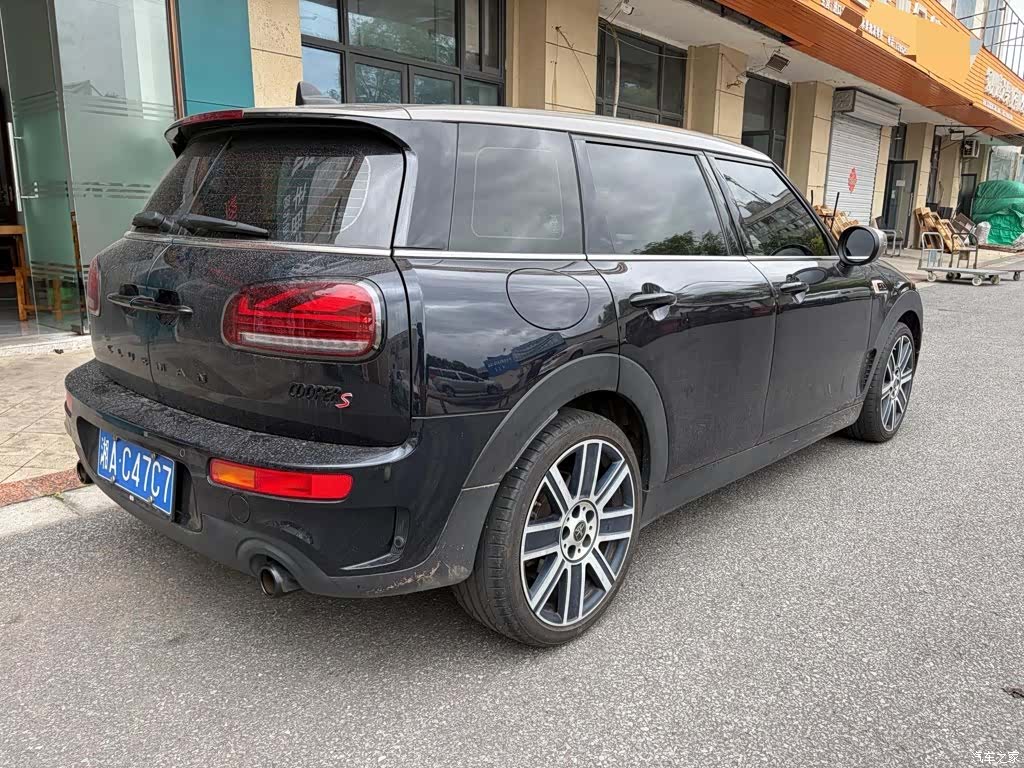 Mini Clubman, 2021 все фото