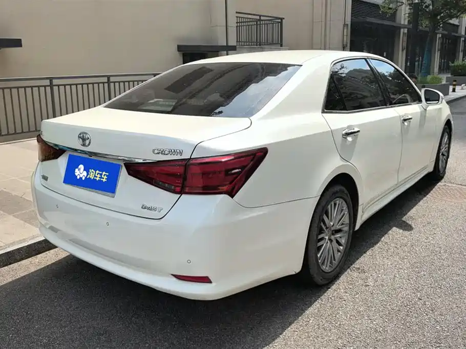 Toyota crown Toyota crown