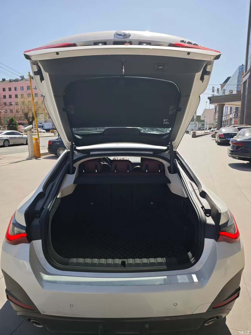 BMW 4 Series, 2022 все фото