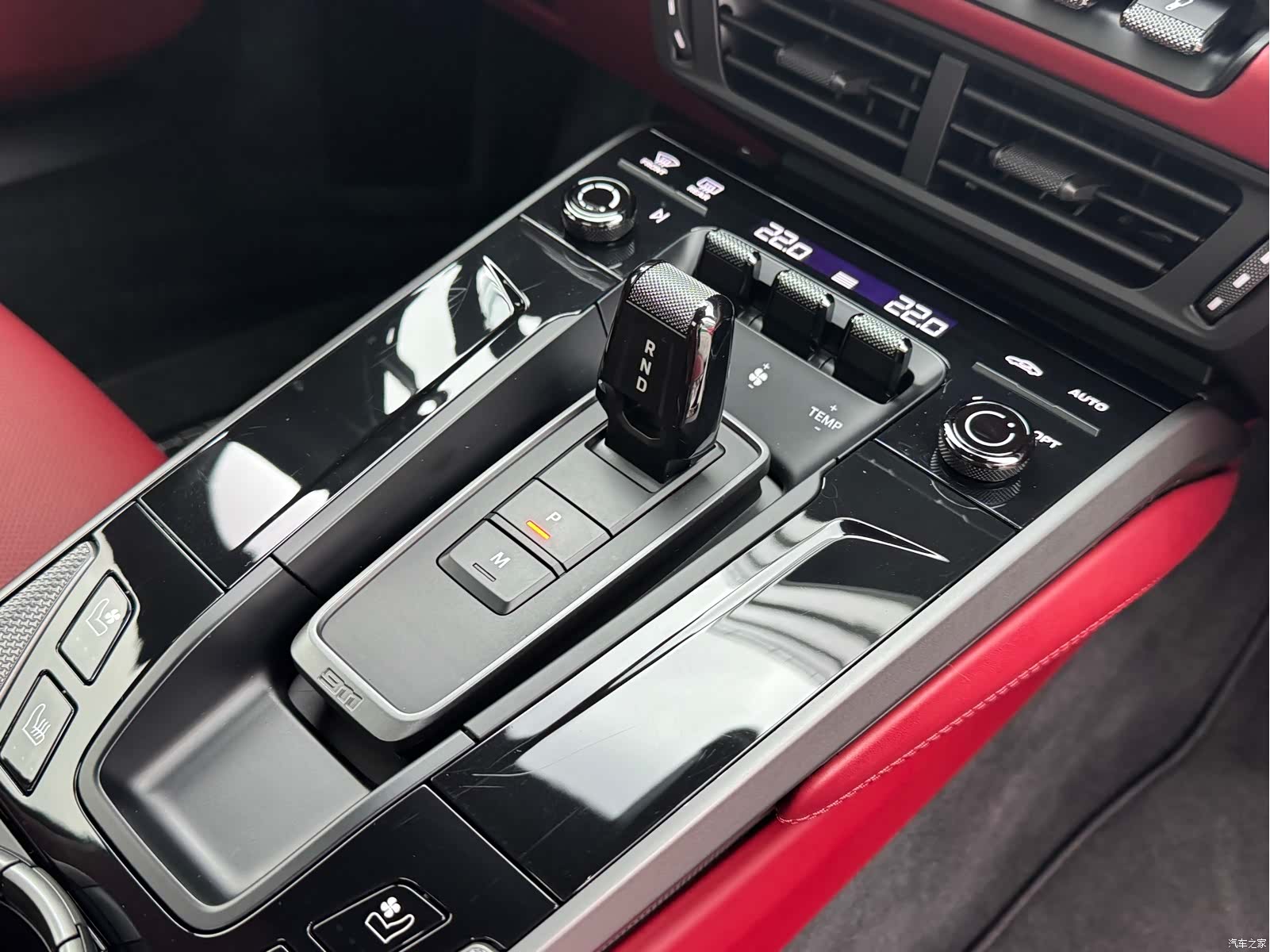 Porsche 911, 2025 17