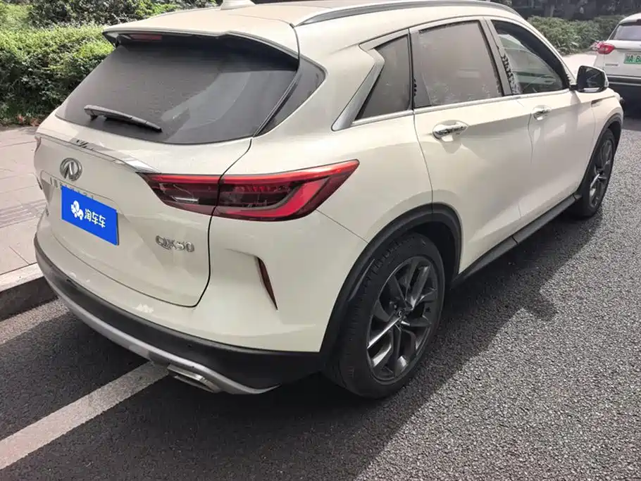 Infiniti QX50
