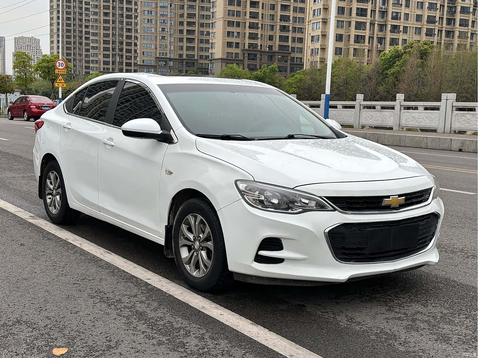 Chevrolet 320, 2018 3