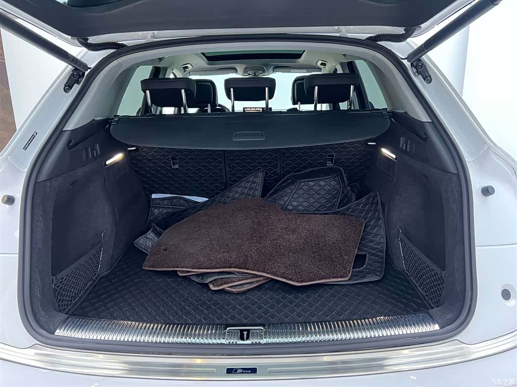Audi Q5L, 2023 31