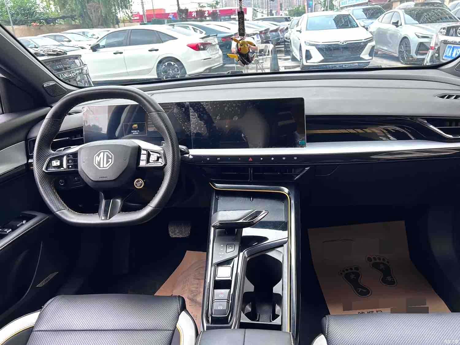 MG MG5, 2023 все фото