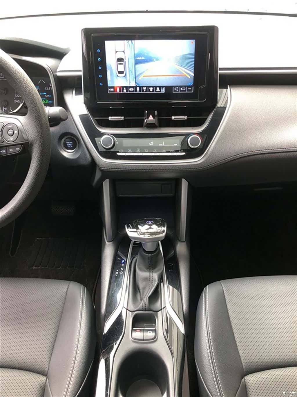 Toyota Frontlander, 2022 10