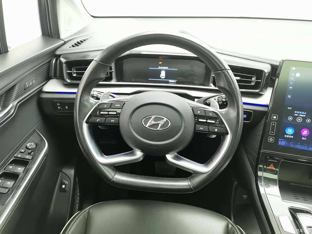 Hyundai Custo, 2022 11