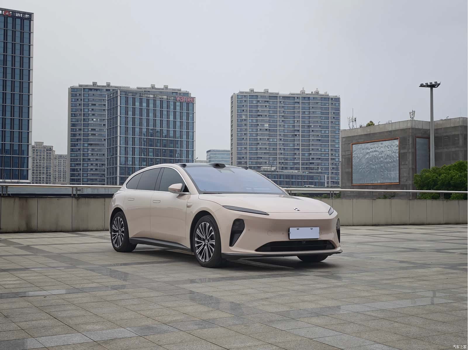 NIO ET5, 2025 3