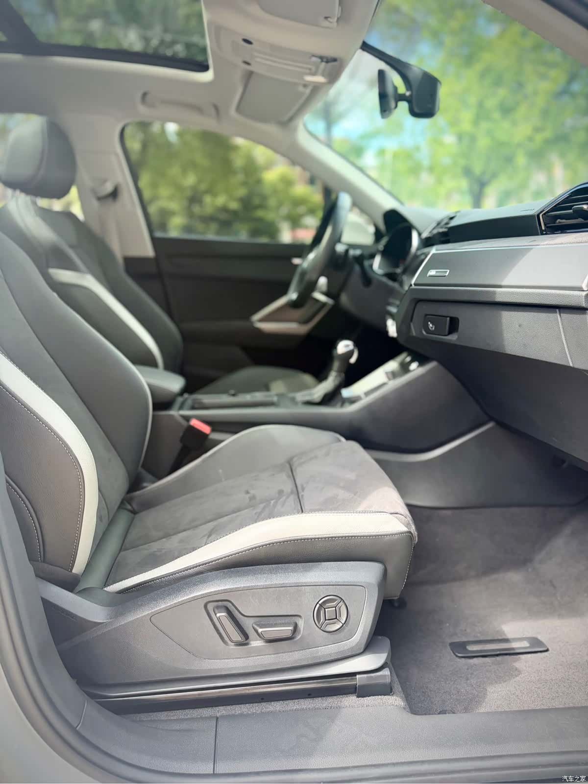 Audi Q3, 2023 13