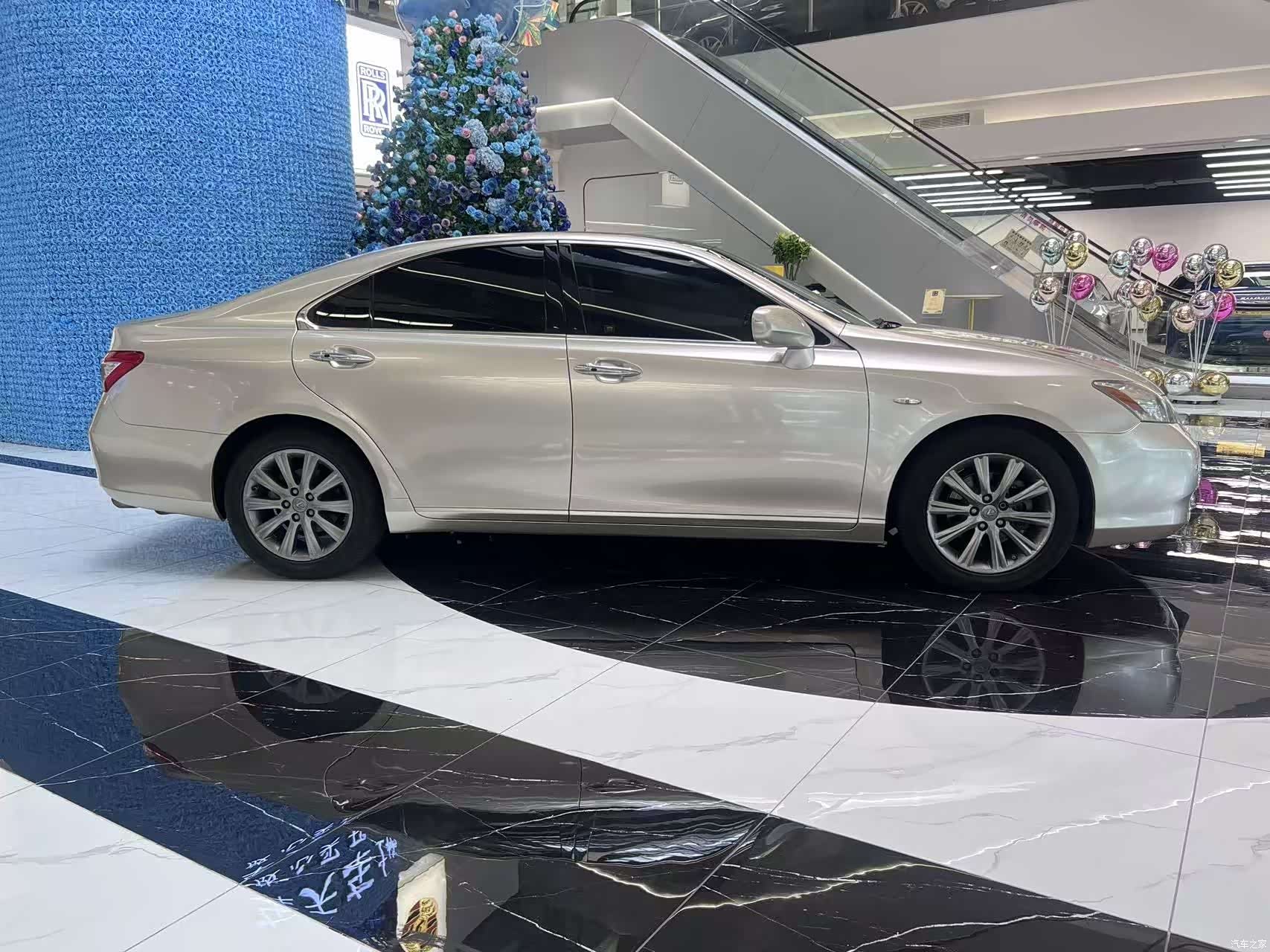 Lexus ES, 2008 7