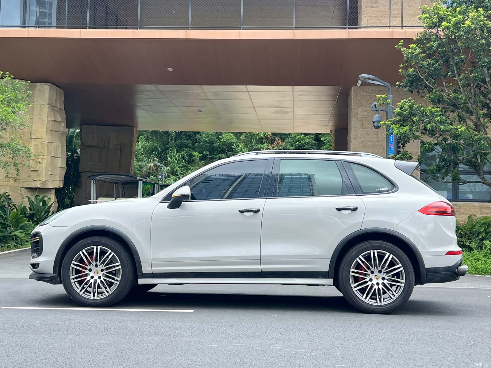 Porsche Cayenne, 2015 4