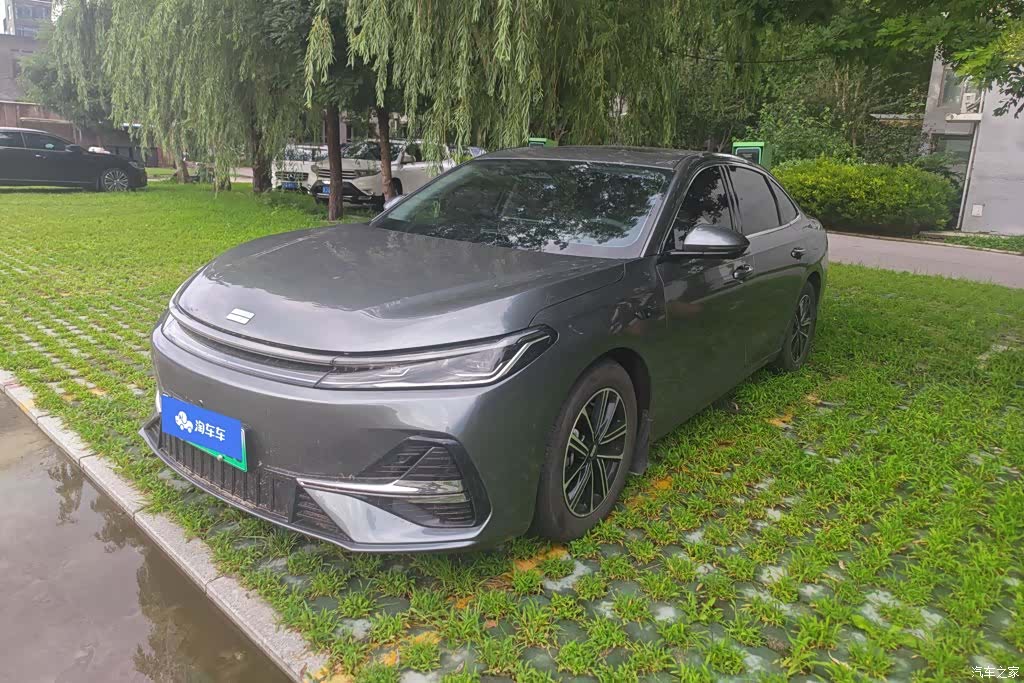 Geely A7, 2025 1