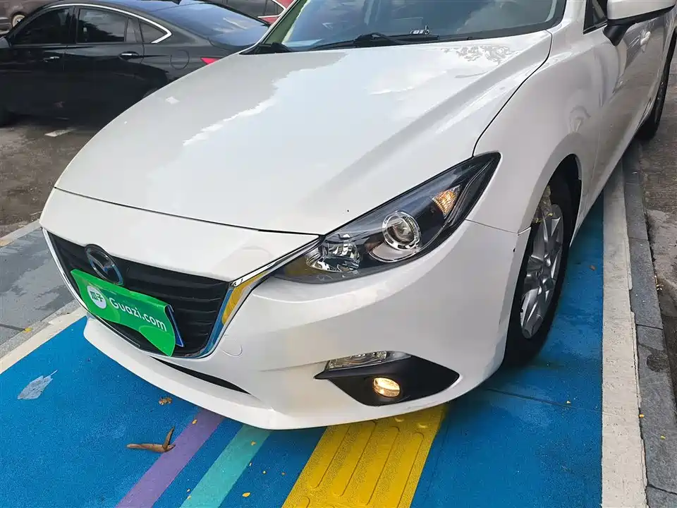 Mazda 3 Angkesaila