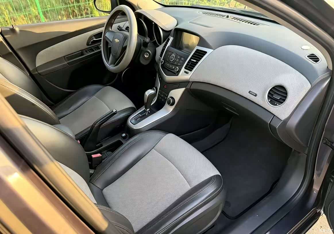 Chevrolet SE, 2014 7